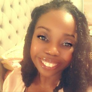 Meet your Posher, Suzette